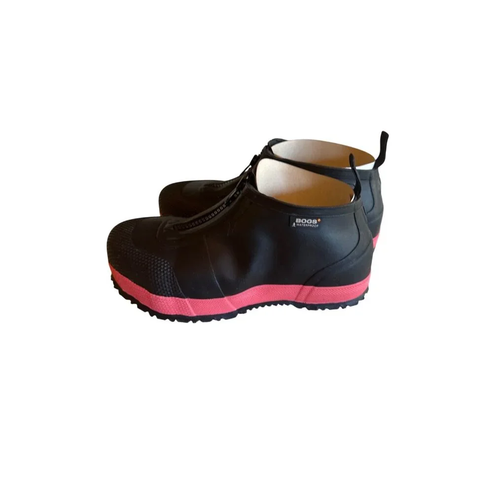 Bogs Unisex Overshoe Zip‎ CT Waterproof Boots Size 6 Black Red